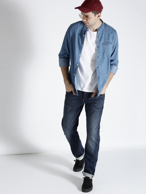 

s.Oliver Men White Solid Round Neck T-shirt