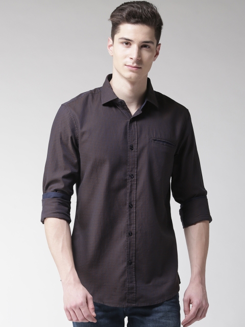 

GAS Men Navy Blue & Coffee Brown Slim Fit Houndstooth Patterned Casual Shirt