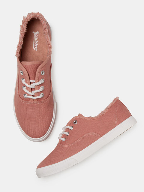

Roadster Women Pink Sneakers