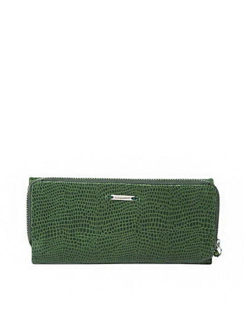 

Hidesign Women Green Textured Three Fold Leather Wallet