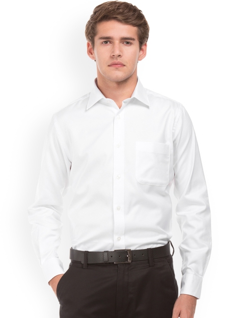 

Arrow Men White Regular Fit Solid Formal Shirt
