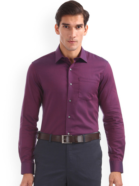 

Arrow Men Purple Slim Fit Solid Formal Shirt