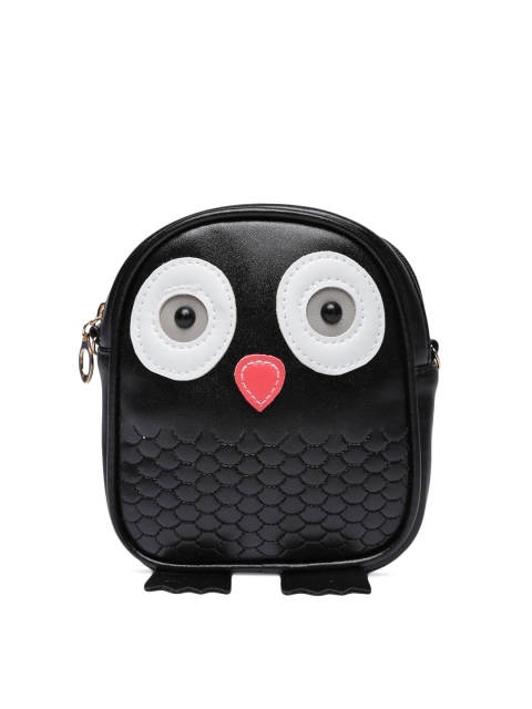 

Lil Star Girls Black Solid Backpack-cum-Sling Bag