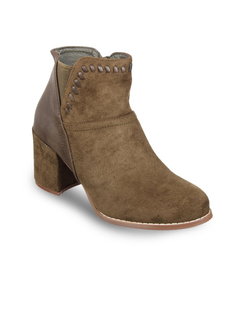 

Flat n Heels Women Green Solid Heeled Boots