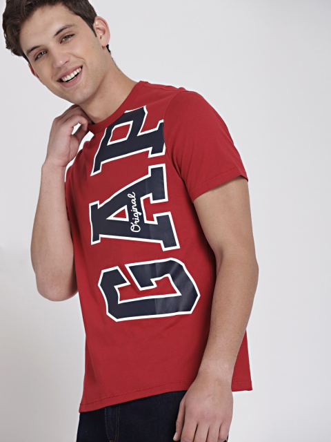 

GAP Men's Red Printed Exploded LOGO Tee