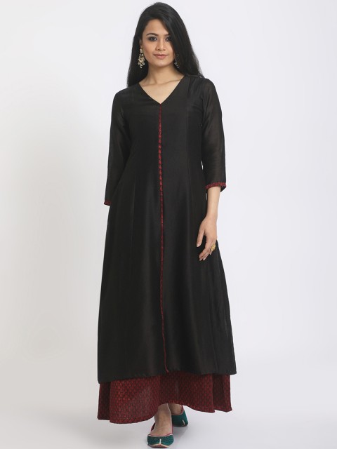 

trueBrowns Women Black Solid Maxi Dress