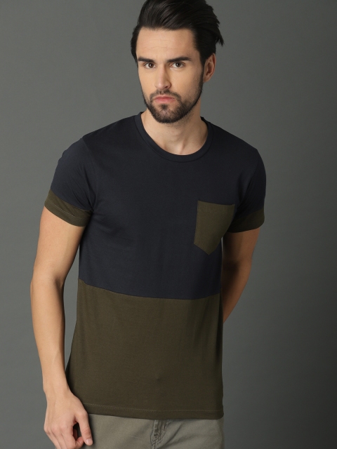 

Roadster Men Navy Blue & Olive Green Colourblocked Round Neck T-shirt