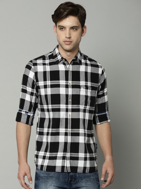 

French Connection Men Black & Off-White Slim Fit Checked Casual Shirt