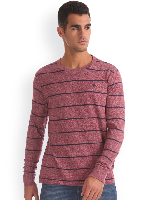 

Aeropostale Men Pink Striped Round Neck T-shirt