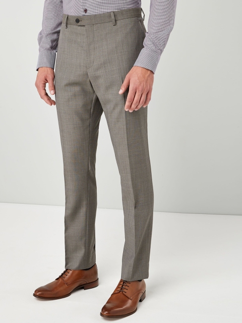 

next Men Grey Regular Fit Solid Formal Trousers