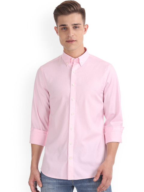 

GANT Men Pink Slim Fit Solid Casual Shirt