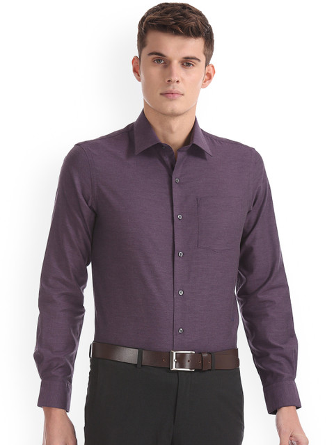 

Arrow Men Purple Slim Fit Solid Casual Shirt