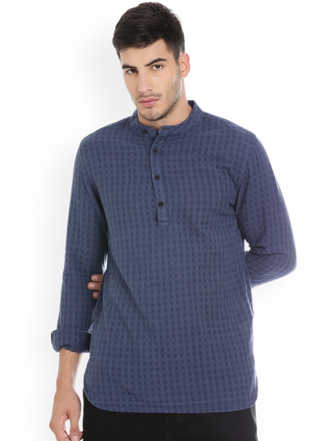 

Blue Saint Men Blue Checked Straight Kurta