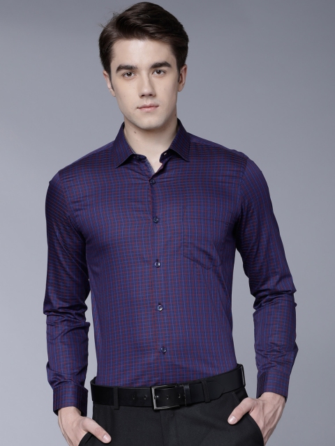 

Black coffee Men Purple Slim Fit Checked Formal Shirt