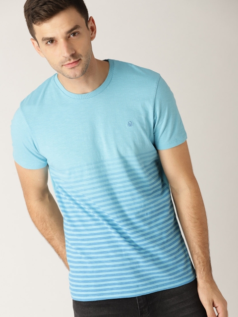 

United Colors of Benetton Men Blue Striped Round Neck T-shirt