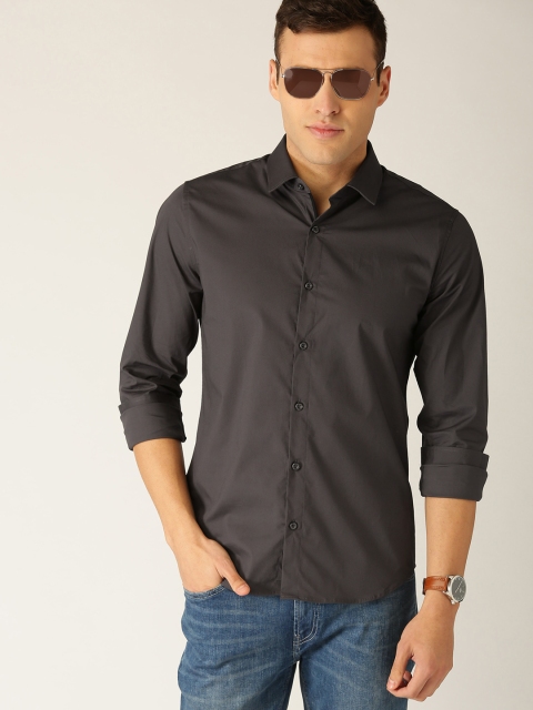

United Colors of Benetton Men Charcoal Grey Regular Fit Solid Casual Shirt