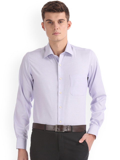 

Arrow Men Purple Regular Fit Checked Formal Shirt