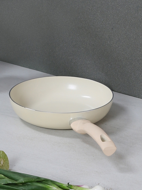 

BERGNER Cream-Coloured Frying Pan, Brown