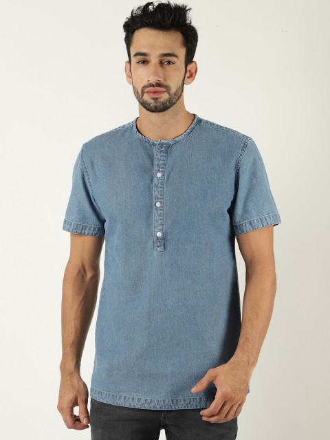 

Blue Saint Men Blue Regular Fit Solid Casual Shirt