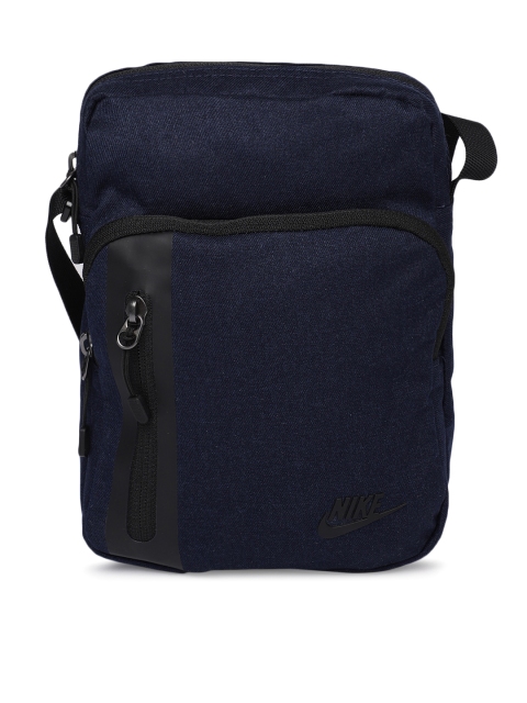 

Nike Unisex Navy Blue Solid Travel Bag
