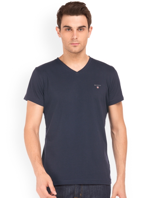 

GANT Men Navy Blue Solid V-Neck T-shirt