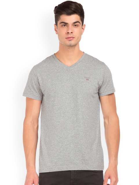 

GANT Men Grey Self Design V-Neck T-shirt