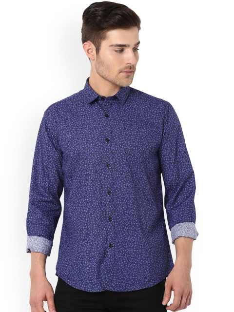 

V Dot Men Blue Slim Fit Printed Casual Shirt