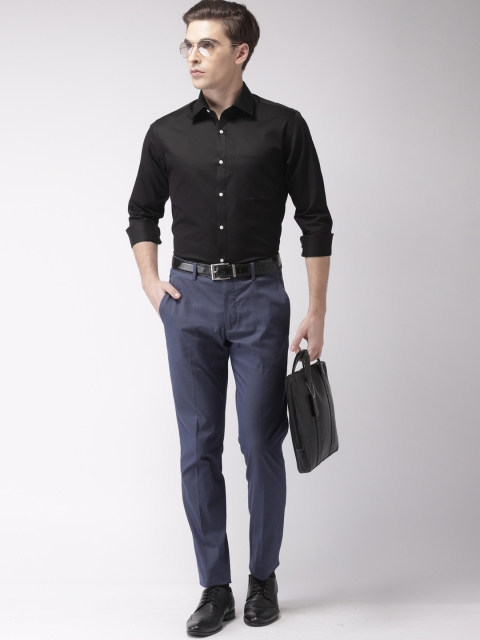 

Raymond Men Black Slim Fit Solid Formal Shirt