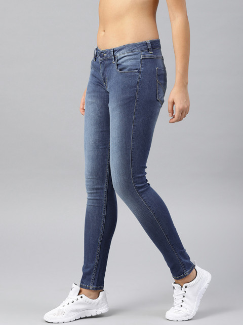 

HRX by Hrithik Roshan Women Blue Skinny Fit Mid-Rise Clean Look Stretchable Jeans