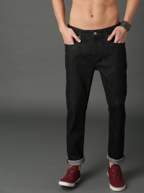 

Roadster Men Black Skinny Fit Mid-Rise Clean Look Stretchable Jeans