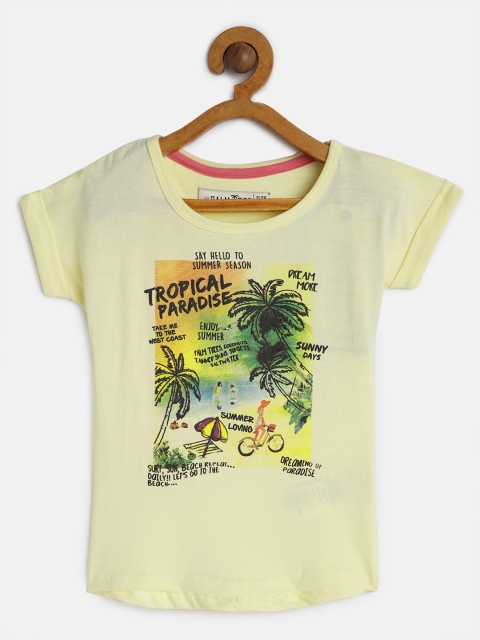 

Gini and Jony Girls Yellow Printed Round Neck Pure Cotton T-shirt
