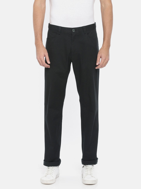 

Calvin Klein Jeans Men Black Regular Fit Solid Chinos