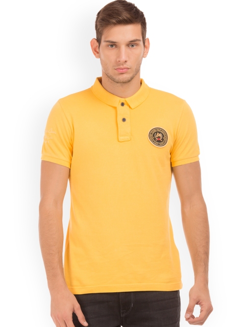 

U.S. Polo Assn. Men Yellow Solid Polo Collar T-shirt