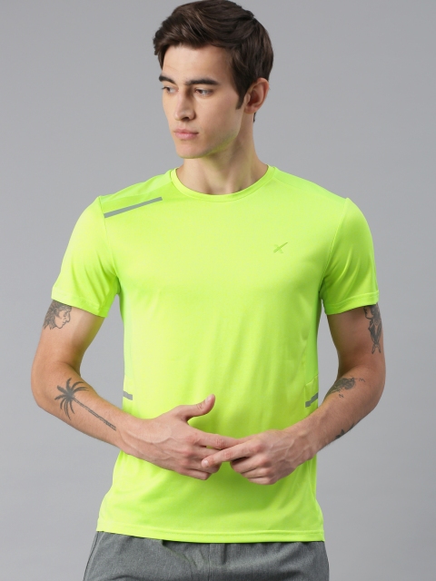 

HRX by Hrithik Roshan Men Fluorescent Green Solid Round Neck T-shirt