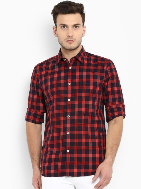 

Parx Men Red & Black Slim Fit Checked Casual Shirt