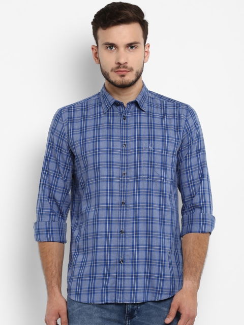 

Parx Men Blue Slim Fit Checked Casual Shirt
