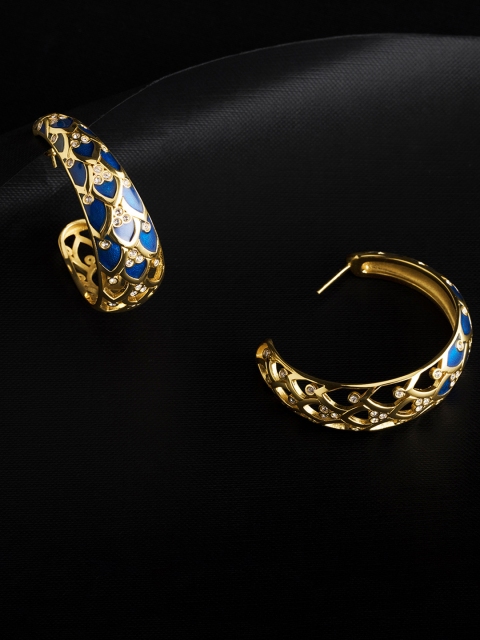 

shaze Blue Circular Half Hoop Earrings