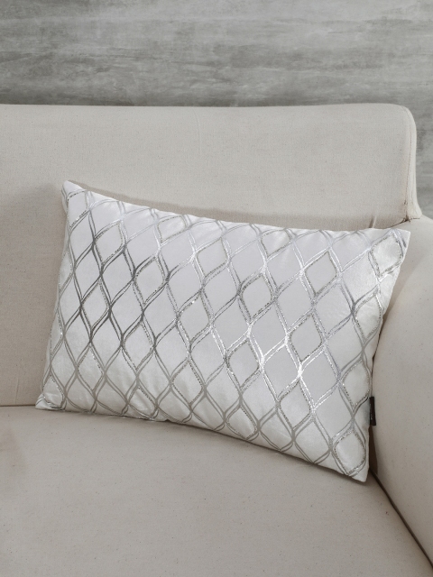 

Pure Home and Living Silver-Toned Set of Single Geometric Rectangle Cushion Covers