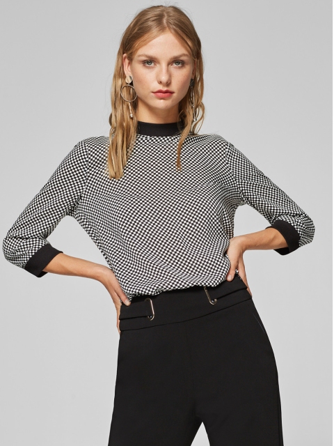 

ESPRIT Women Black & White Checked A-Line Top