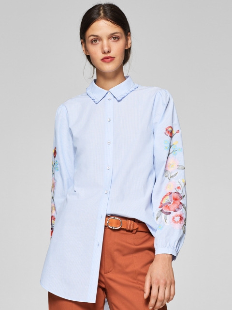 

ESPRIT Women Blue & White Regular Fit Striped Casual Shirt