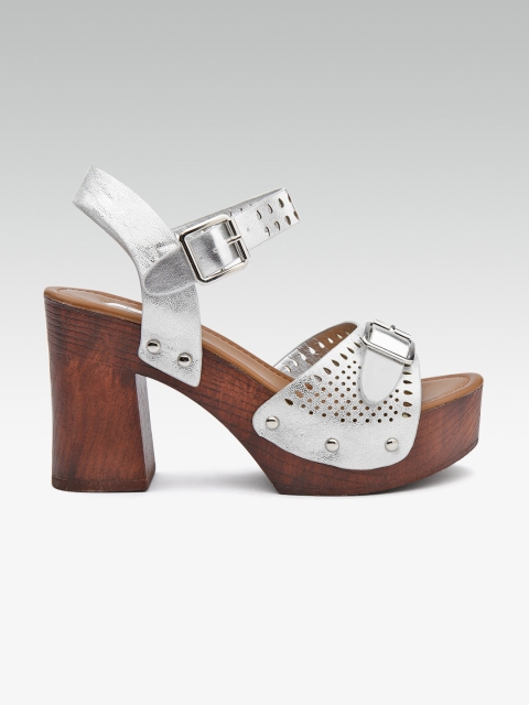 

ELLE Women Silver-Toned Solid Platforms with Laser Cuts Detail