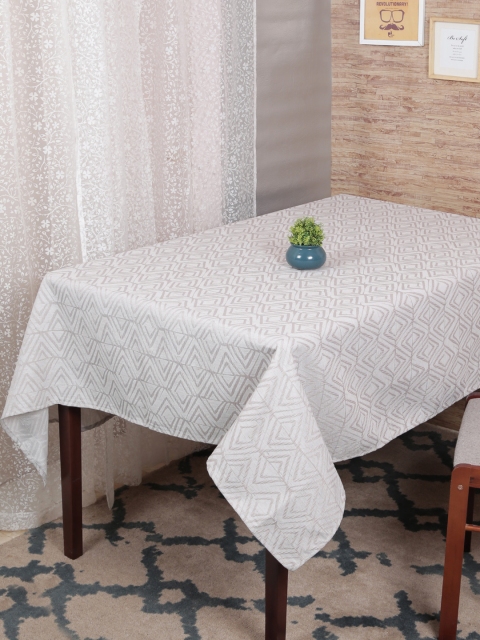 

RANGRAGE Off White & Beige Geometric Rectangular Table Cover