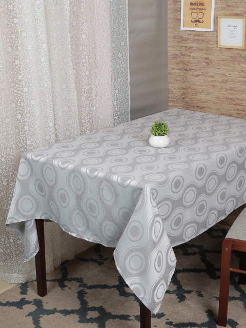 

RANGRAGE Grey & Off-White Embossed Table Cover