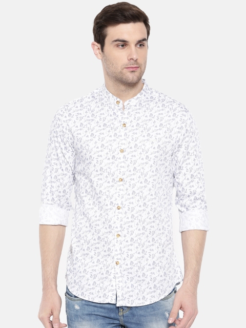 

The Indian Garage Co Men White & Blue Regular Fit Printed Casual Shirt