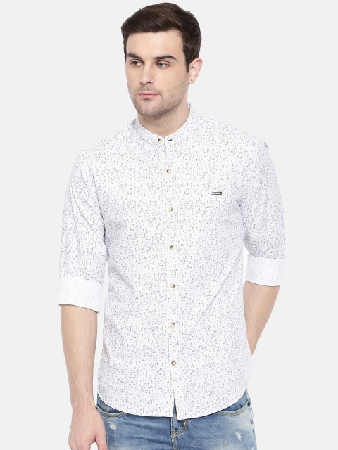 

The Indian Garage Co Men White Regular Fit Printed Casual Shirt