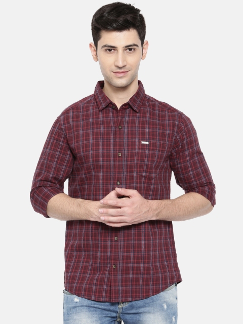 

The Indian Garage Co Men Maroon Regular Fit Checked Casual Shirt