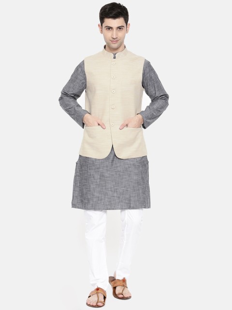 

Freehand Men Beige & White Solid Kurta with Pyjamas & Nehru Jacket