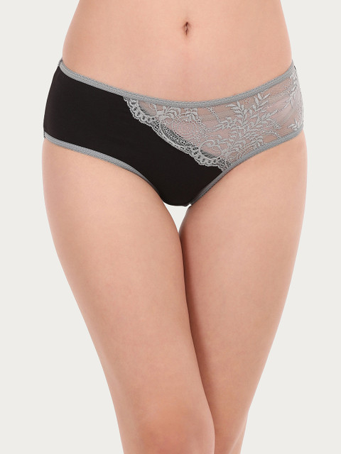 

Clovia Women Black Solid Mid-Rise Lace Hipster Briefs PN2725P13