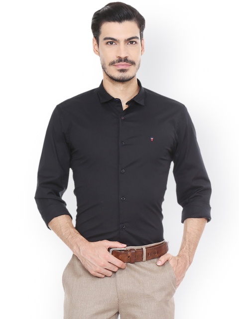 

Louis Philippe Men Black Slim Fit Solid Casual Shirt
