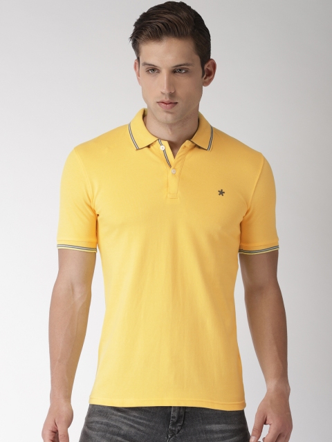 

Celio Men Yellow Solid Polo Collar T-shirt